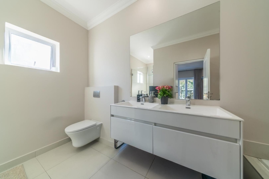 3 Bedroom Property for Sale in Val De Vie Estate Western Cape